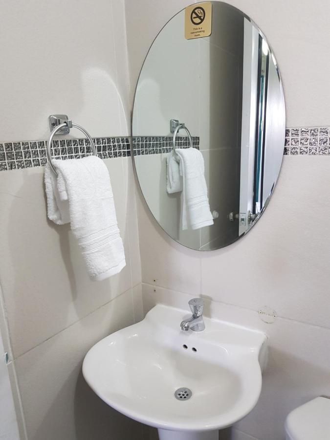 The Jazmine'S Apartment A Oranjestad Dış mekan fotoğraf